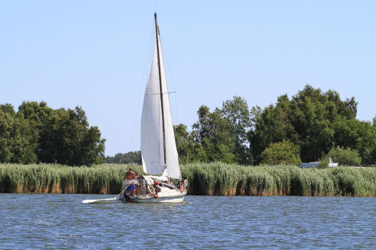 Mit Meerblick Und Balkon, Gratis Nutzung Vom Ahoi Erlebnisbad Und Sauna In Sellin - Meeresblick Fewo 38 Goehren  Exteriör bild