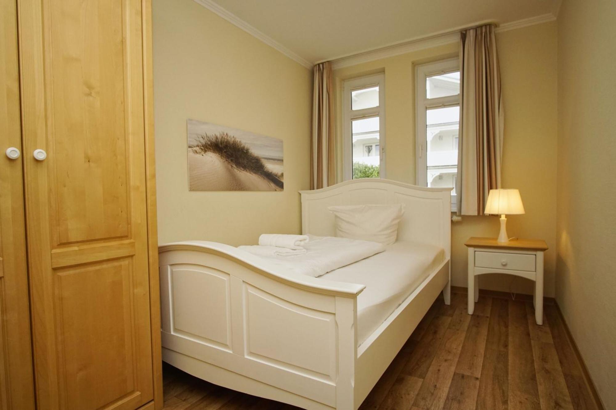 Mit Meerblick Und Balkon, Gratis Nutzung Vom Ahoi Erlebnisbad Und Sauna In Sellin - Meeresblick Fewo 38 Goehren  Exteriör bild